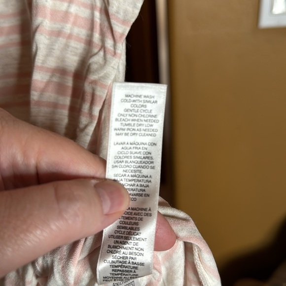 Chico's Pink and Heather Gray Stripe Jersey Knit Tunic Top Size Medium (1) - Picture 6 of 7